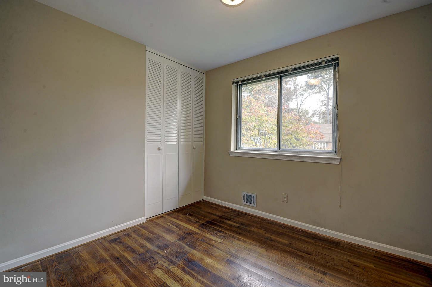 8457 Thames Street Springfield, VA 22151 - Photo 22 of 30 Bedroom