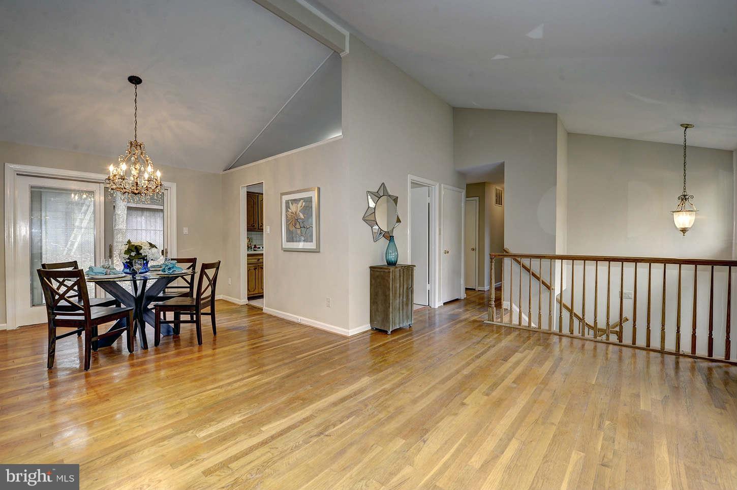 8457 Thames Street Springfield, VA 22151 - Photo 6 of 30 Interior (General)