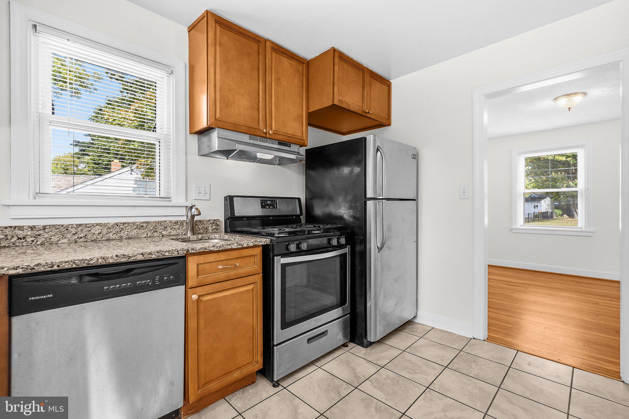 2508 Lindell Street Silver Spring, MD 20902 - Photo 9 of 37 Gallery Image 9