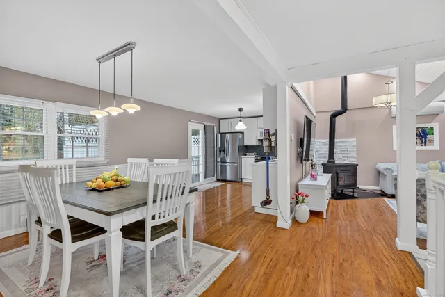 $389,900 | 157 Bluebird Drive, Naugatuck, CT 06770