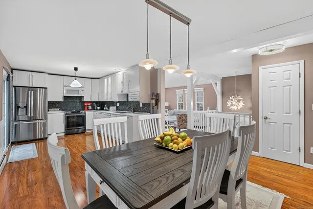 $389,900 | 157 Bluebird Drive, Naugatuck, CT 06770