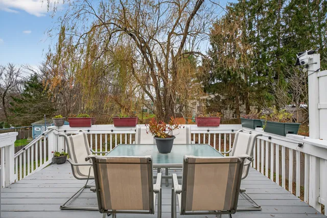 $389,900 | 157 Bluebird Drive, Naugatuck, CT 06770