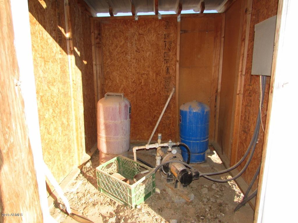 55133 West Farrell Road Maricopa, AZ 85139 - Photo 33 of 42 33_Enclosed Well Parts