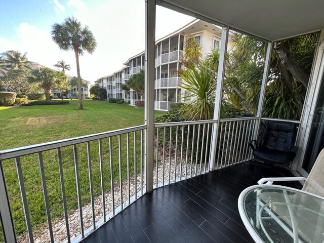 2700 Banyan Road, Unit 6C Boca Raton, FL 33432 - Photo 6 of 12 IMG_9827