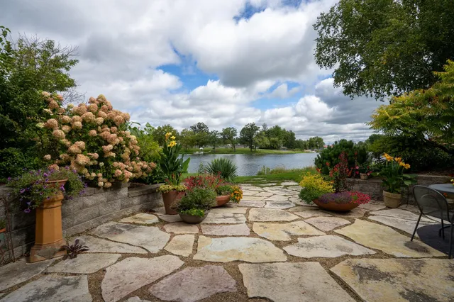 $324,900 | 105 County Rd V, Cazenovia, WI 53924