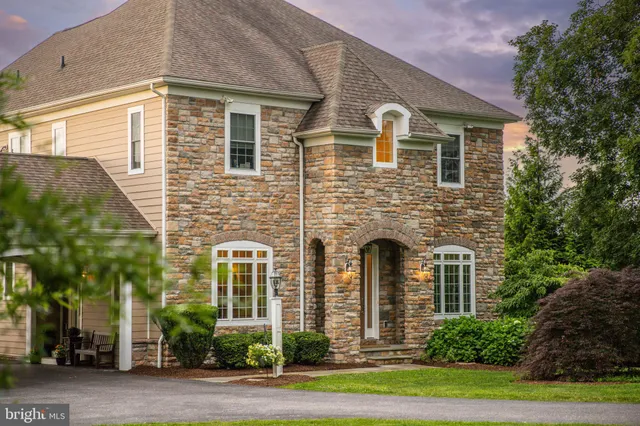 $1,199,000 | 3913 Briar Knoll Circle, Phoenix, MD 21131