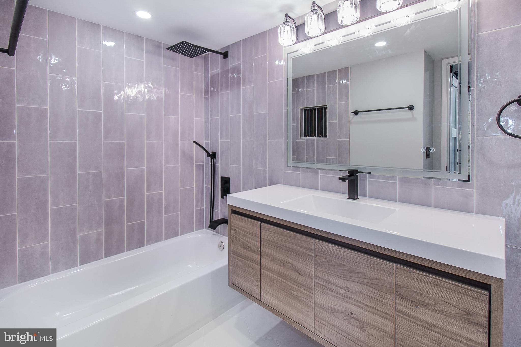 6101 Edsall Road, Unit 803 Alexandria, VA 22304 - Photo 19 of 34 Gallery Image 19