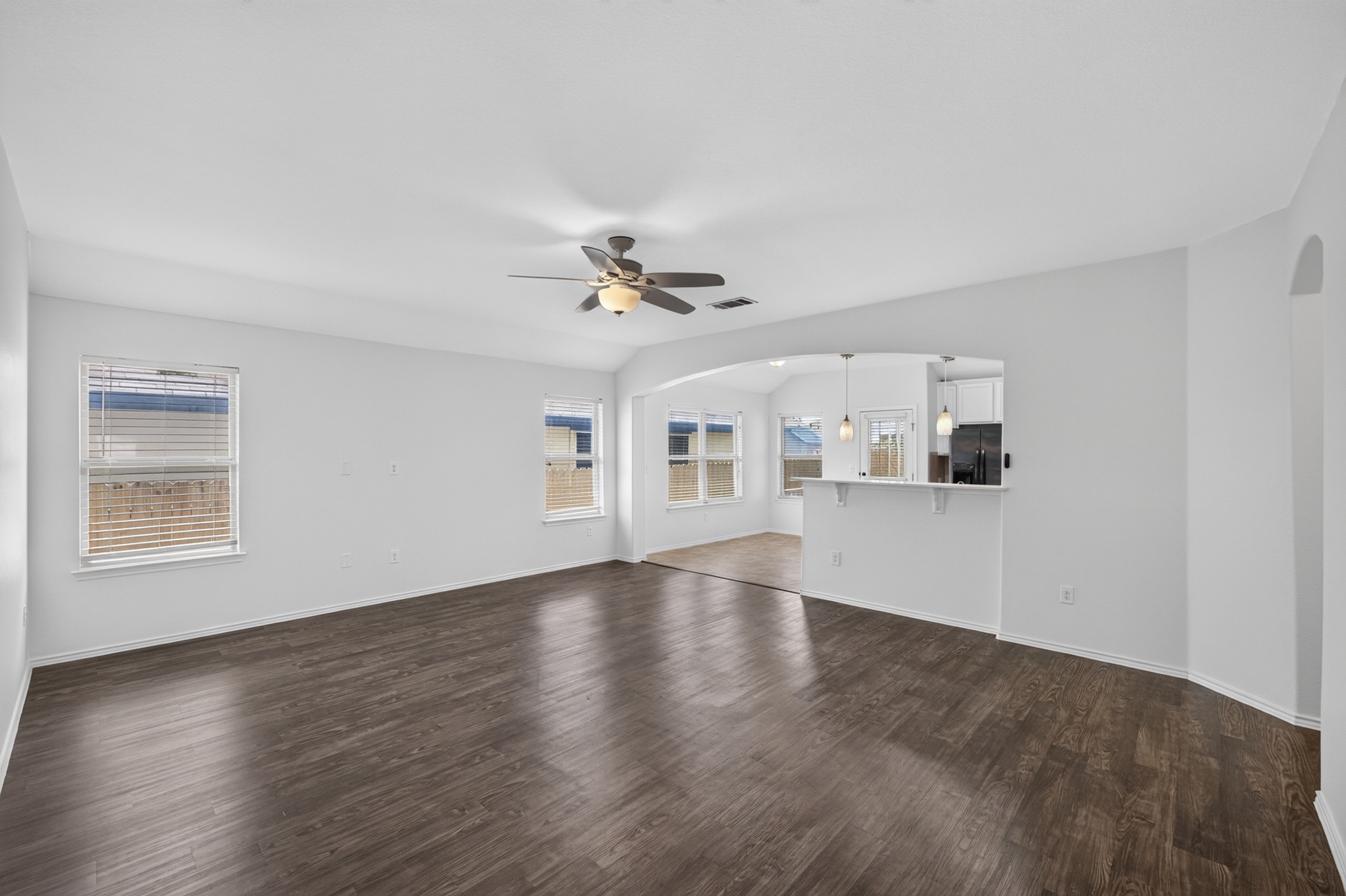 278 Noddy Road Buda, TX 78610 - Photo 5 of 17
