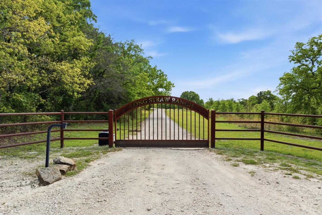 2197 Netherly Lane Forestburg, TX 76239 - Photo 5 of 40 a view of park with wooden fence