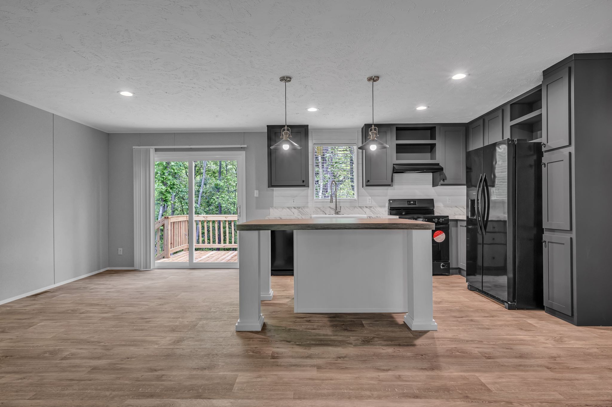 230 East Little Richland Road Waverly, TN 37185 - Photo 8 of 30