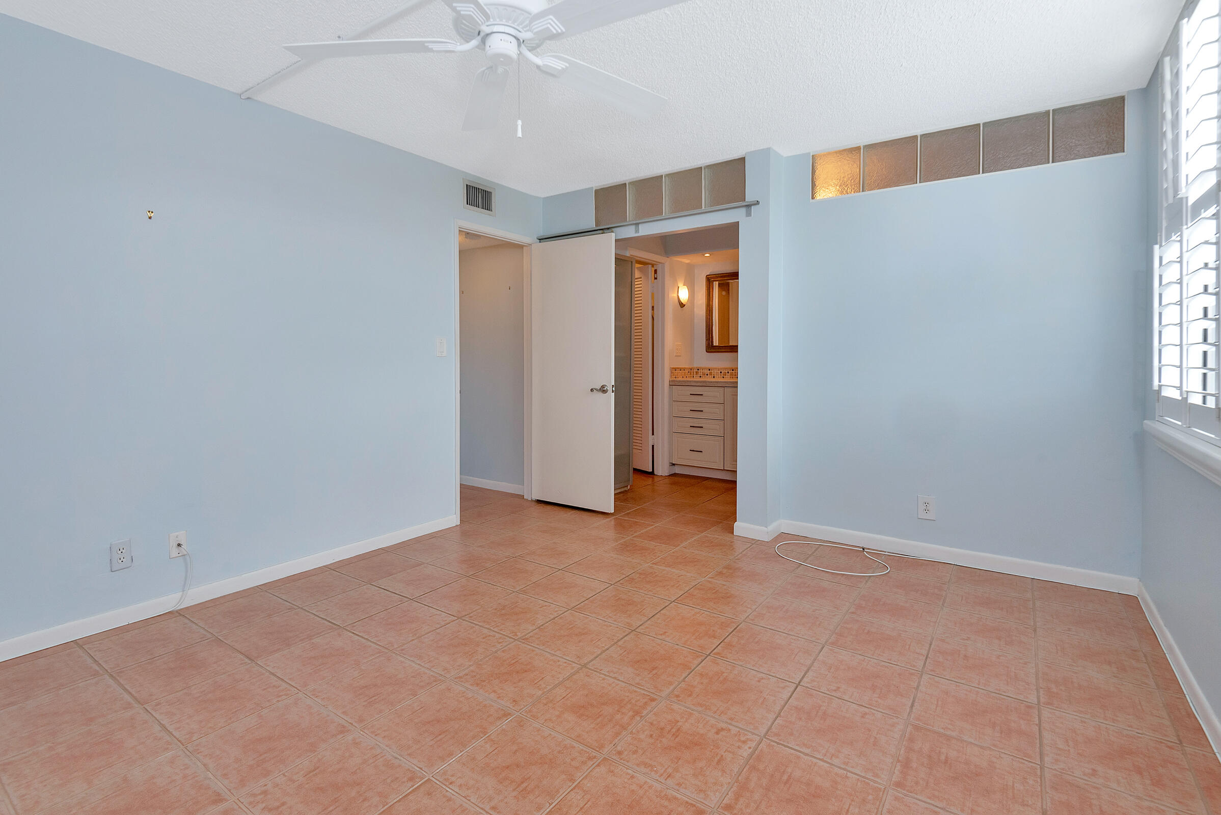 955 Dotterel Road, Unit 2410 Delray Beach, FL 33444 - Photo 22 of 48 master to bath 1