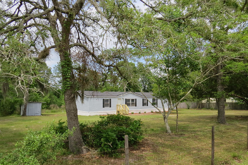 4512 Racoon Run Middleburg, FL 32068 - Photo 1 of 36 3/2 With Office