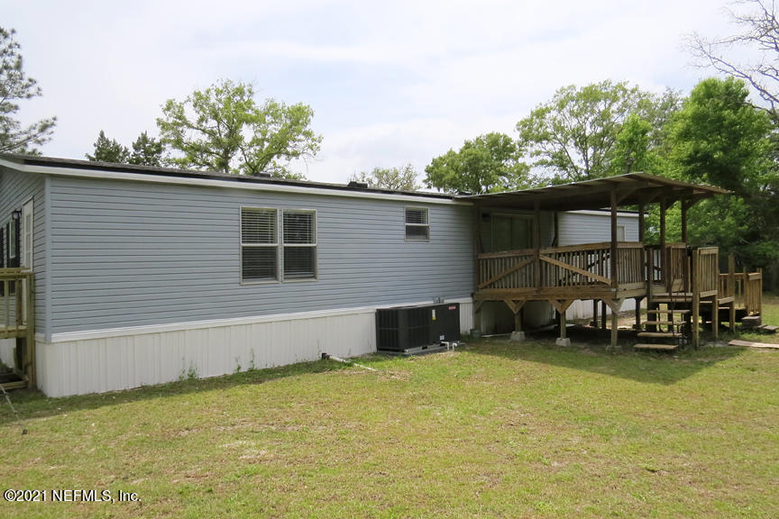 4512 Racoon Run Middleburg, FL 32068 - Photo 32 of 36 032