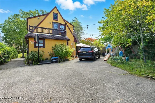 $495,000 | 108 Pine Street, Toms River, NJ 08753