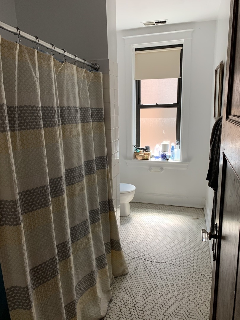 5006 North Sheridan Road, Unit 2S Chicago, IL 60640 - Photo 8 of 17