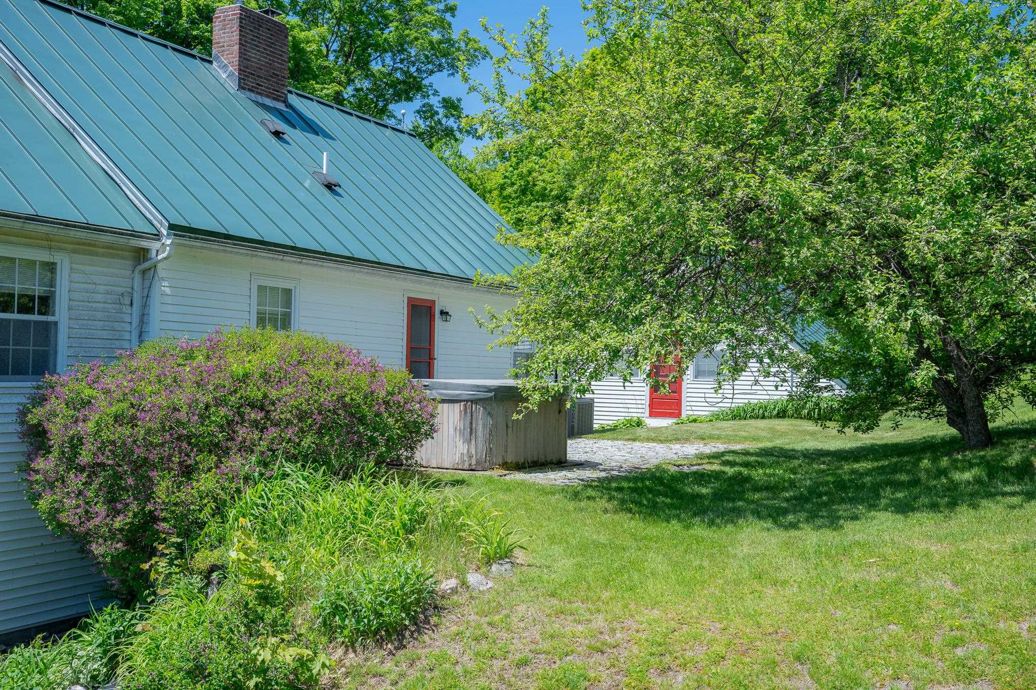 352 Maple Hill Road Newbury, VT 05069 - Photo 7 of 60