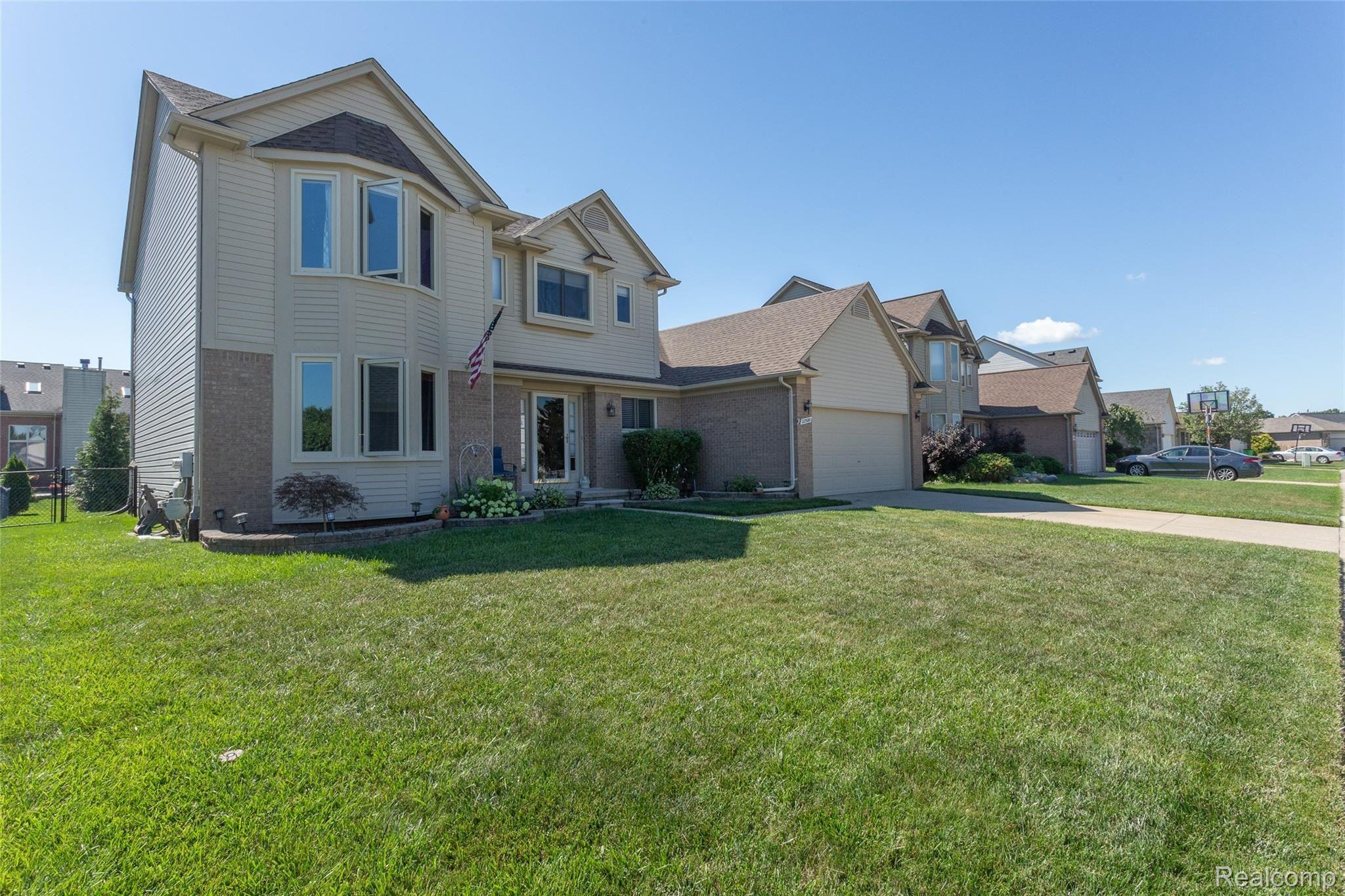 22580 Rambling Drive Macomb, MI 48044 - Photo 2 of 45 Rambling Dr_22580--Front-47.jpg