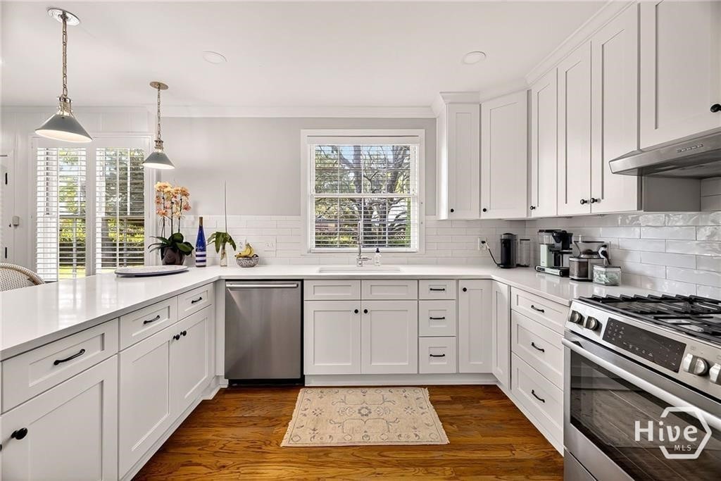 333 East 52nd Street Savannah, GA 31405 - Photo 7 of 24