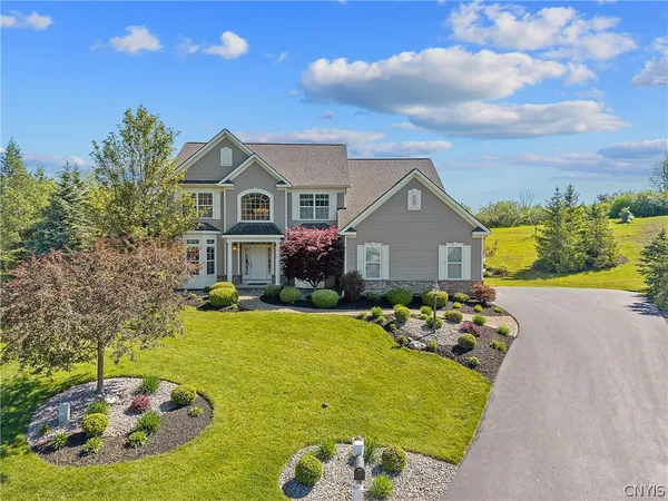 $825,000 | 6308 Tulipwood Lane, De Witt, NY 13078