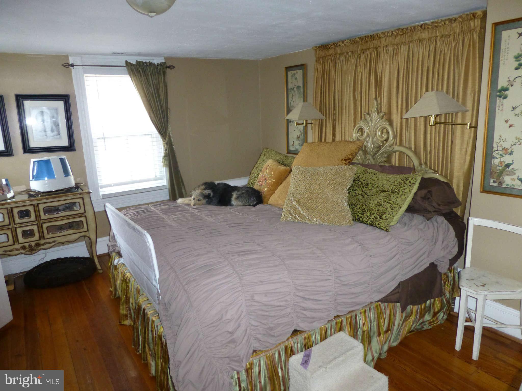 5138 Doubs Road Adamstown, MD 21710 - Photo 16 of 30 Bedroom (Master)