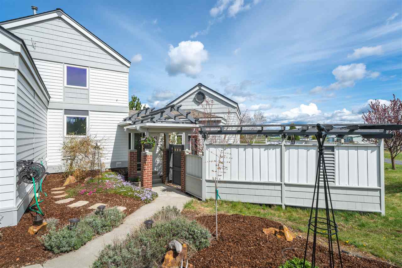 7105 West Ridgeway Road Deer Park, WA 99006 - Photo 2 of 20