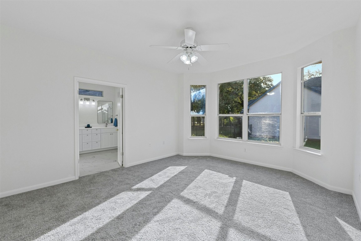 101 Buttercup Trail Georgetown, TX 78633 - Photo 21 of 34