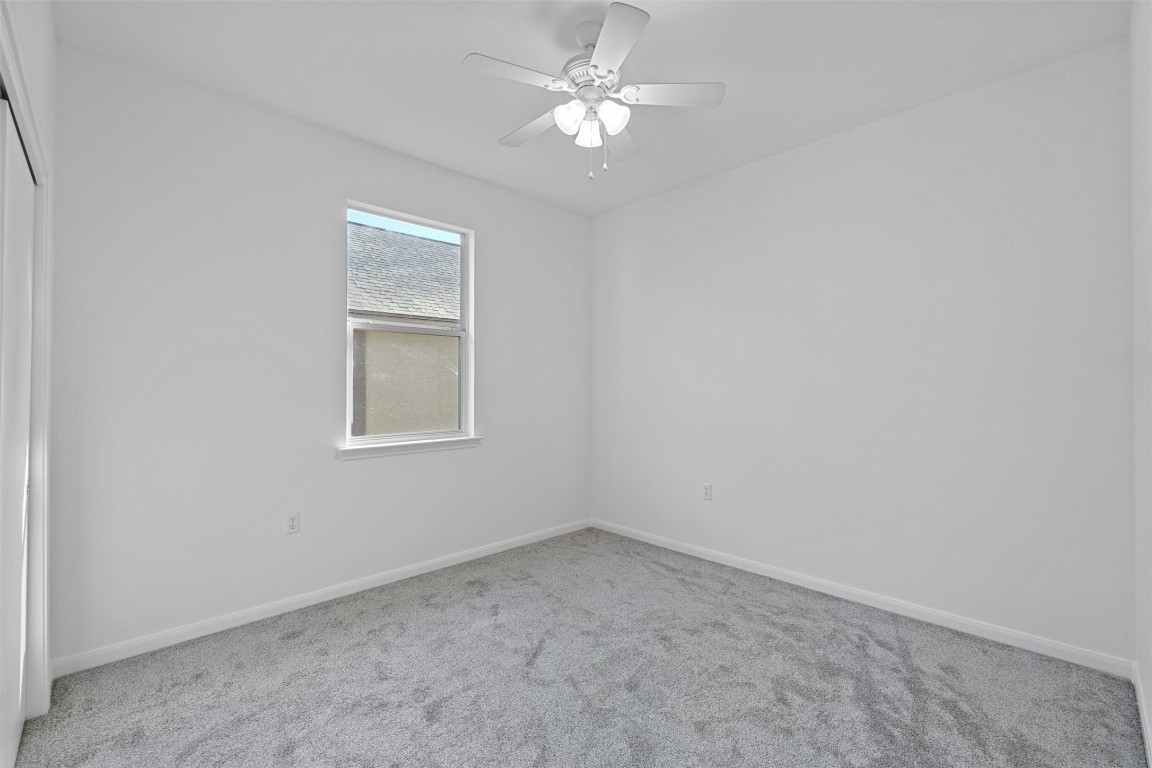 101 Buttercup Trail Georgetown, TX 78633 - Photo 25 of 34