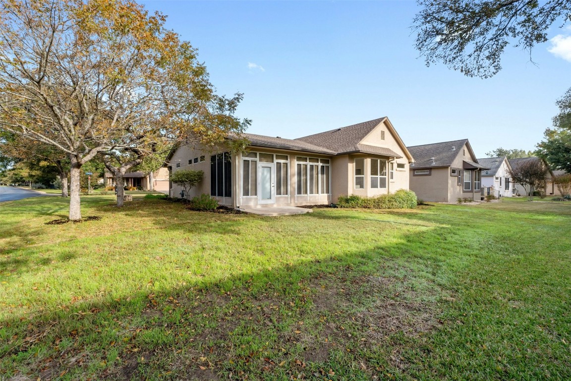 101 Buttercup Trail Georgetown, TX 78633 - Photo 33 of 34