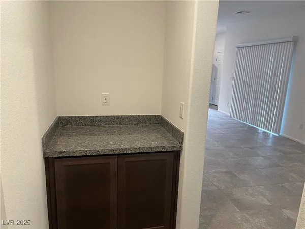 $2,400 | 10606 Sariah Skye Avenue, Las Vegas, NV 89166