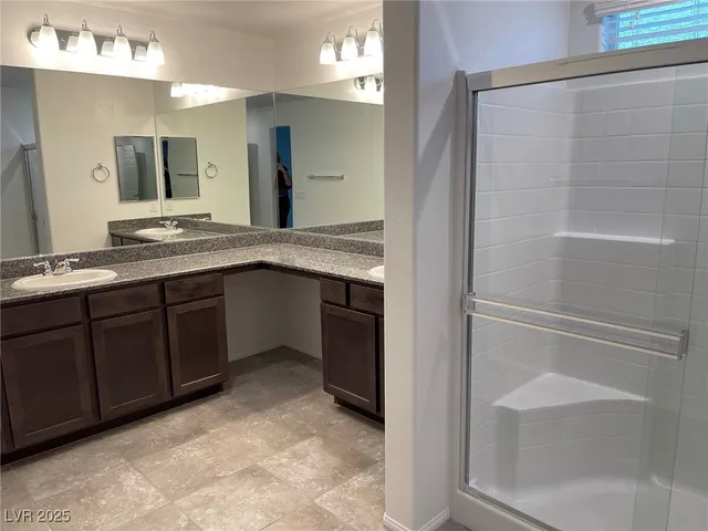 $2,500 | 10606 Sariah Skye Avenue, Las Vegas, NV 89166