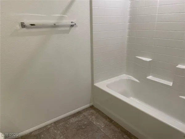 $2,300 | 10606 Sariah Skye Avenue, Las Vegas, NV 89166