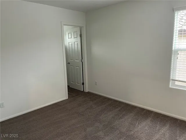 $2,500 | 10606 Sariah Skye Avenue, Las Vegas, NV 89166