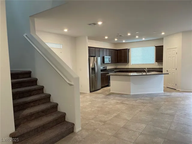 $2,500 | 10606 Sariah Skye Avenue, Las Vegas, NV 89166