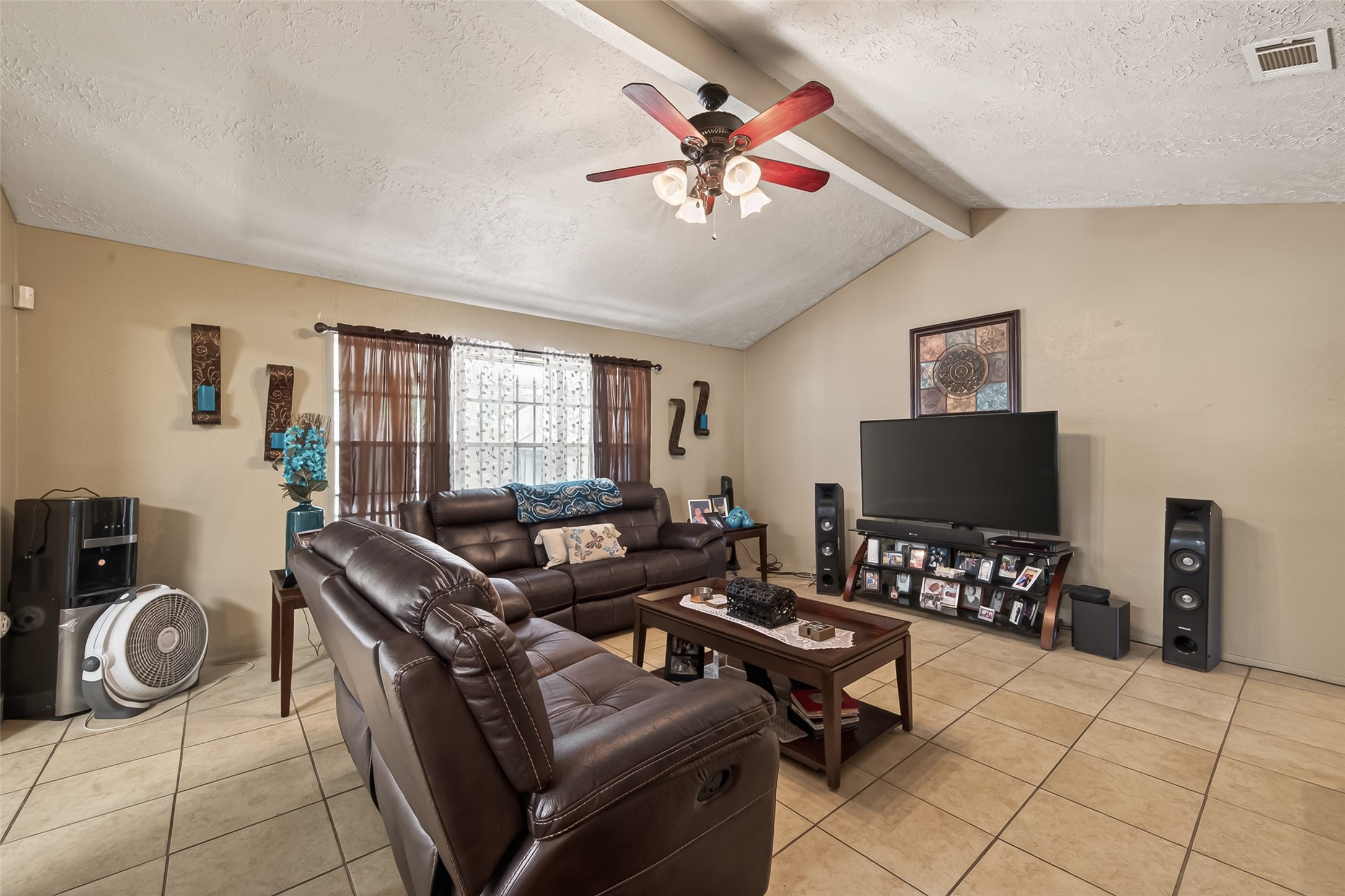 1915 Delphi Lane Houston, TX 77067 - Photo 9 of 31
