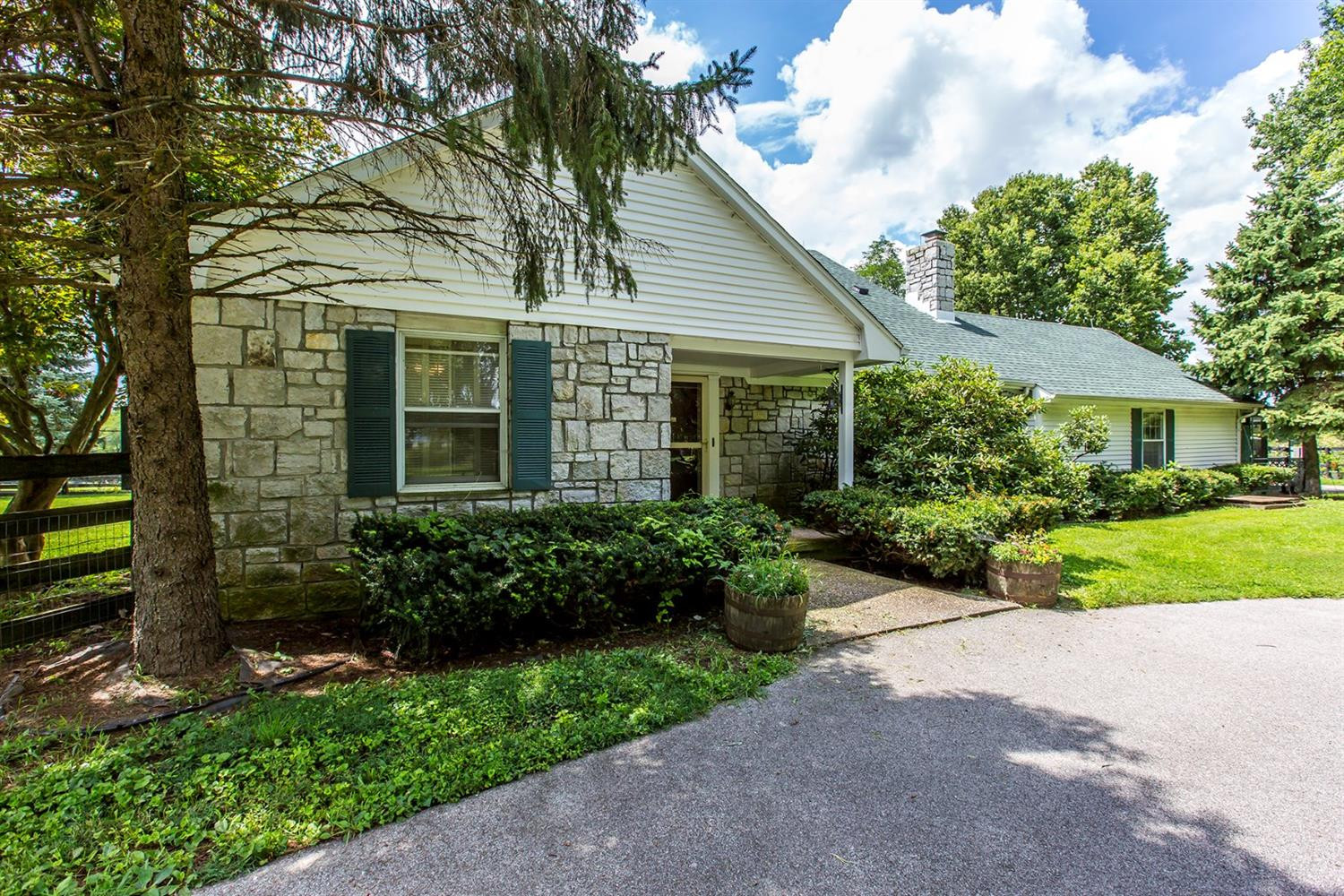2108 Huntertown Road Versailles, KY 40383 - Photo 22 of 38 Photo 22