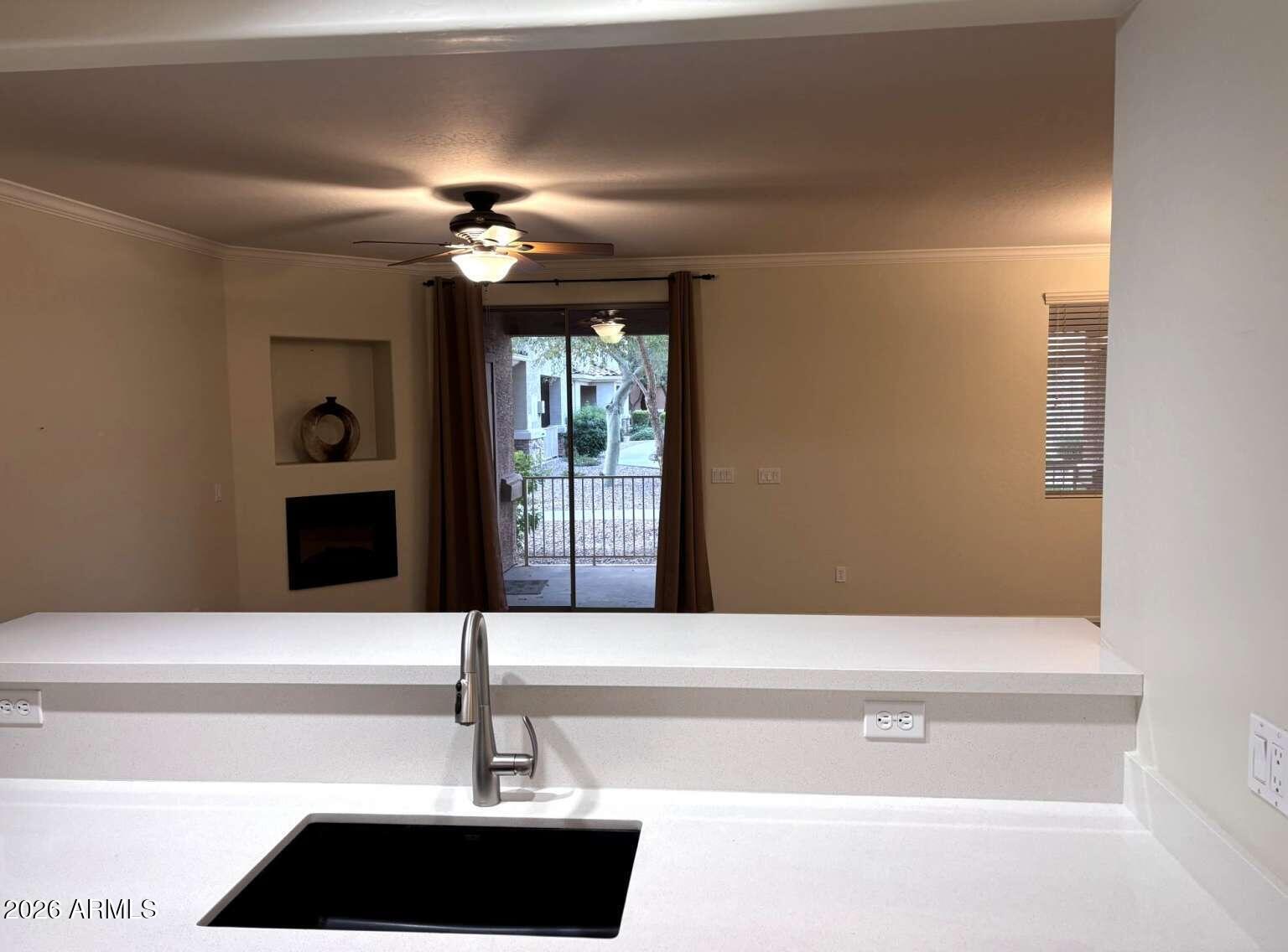 955 East Knox Road, Unit 118 Chandler, AZ 85225 - Photo 11 of 46 a bathroom with a sink and a bathtub