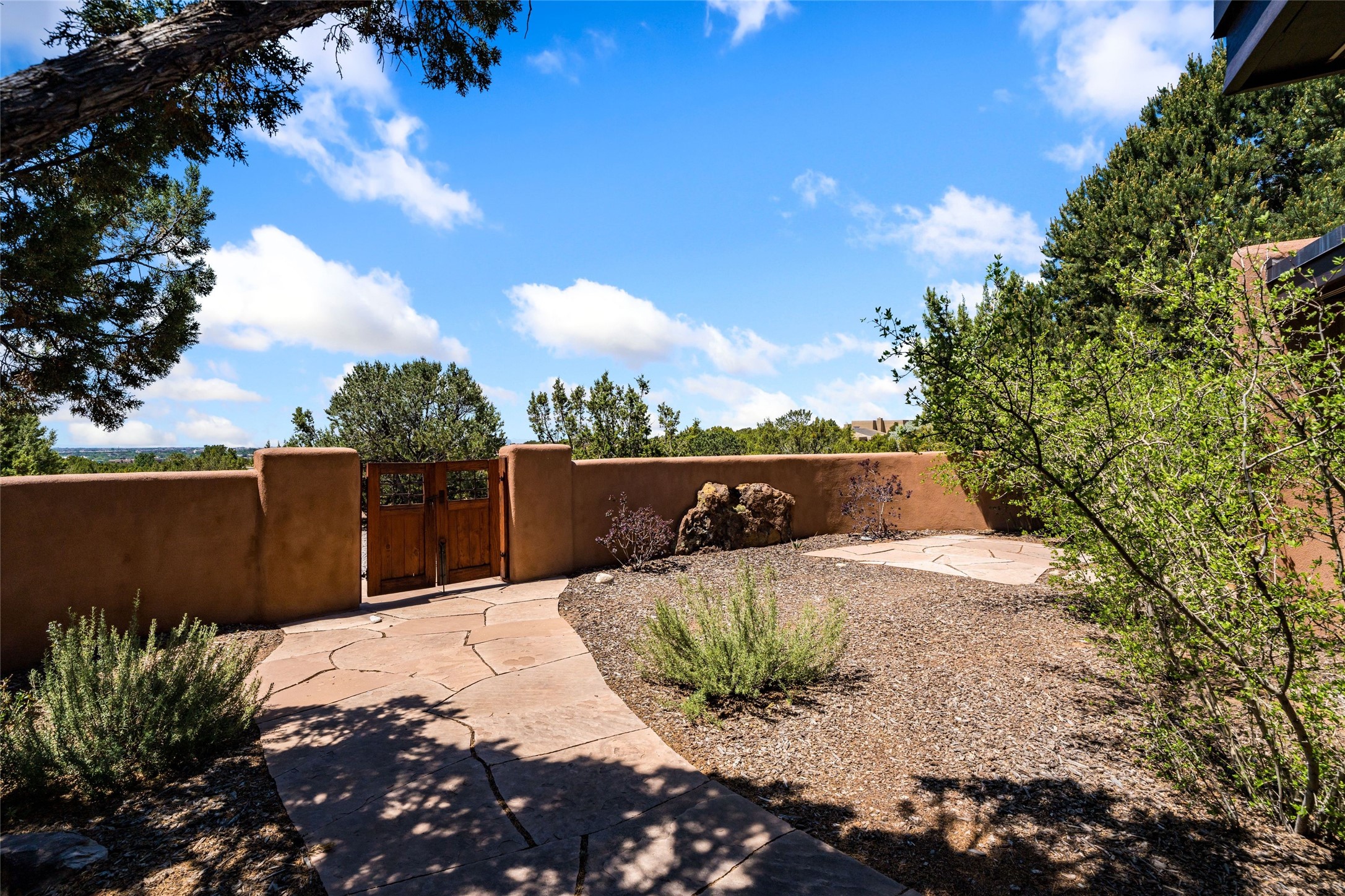 770 Coyote Ridge Road Santa Fe, NM 87507 - Photo 26 of 33