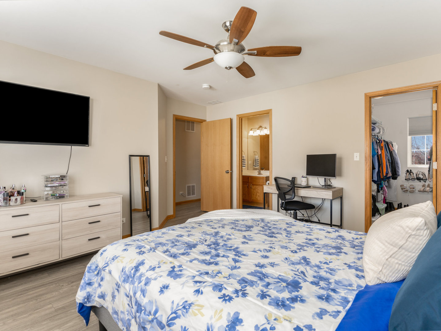 472 Brookside Drive Oswego, IL 60543 - Photo 11 of 22