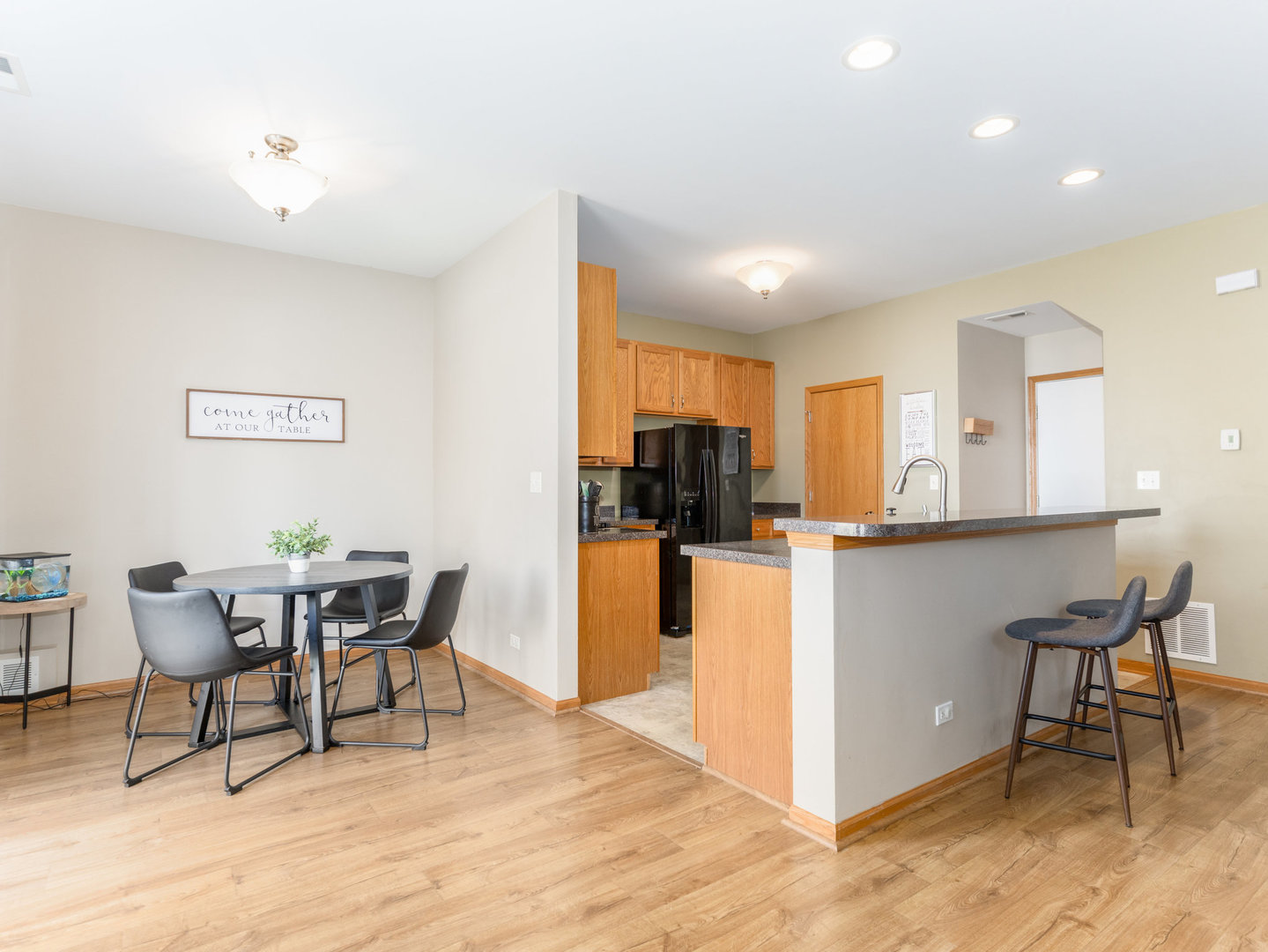 472 Brookside Drive Oswego, IL 60543 - Photo 6 of 22