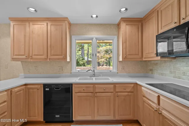 $649,000 | 50 Wilson Road, Pinehurst, NC 28374