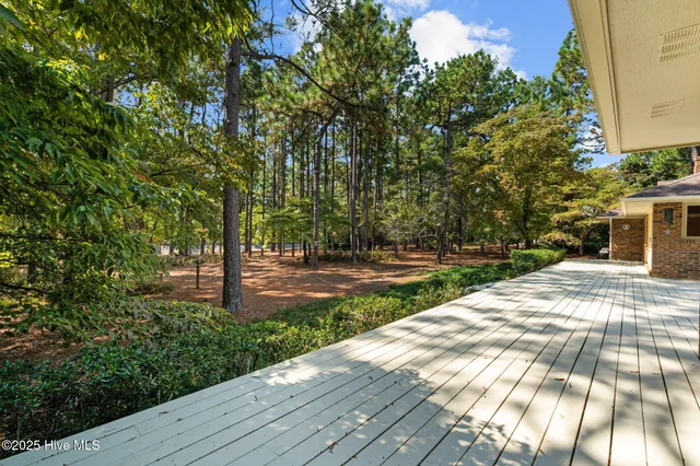 $649,000 | 50 Wilson Road, Pinehurst, NC 28374