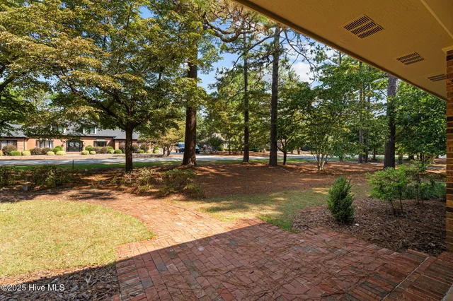 $649,000 | 50 Wilson Road, Pinehurst, NC 28374