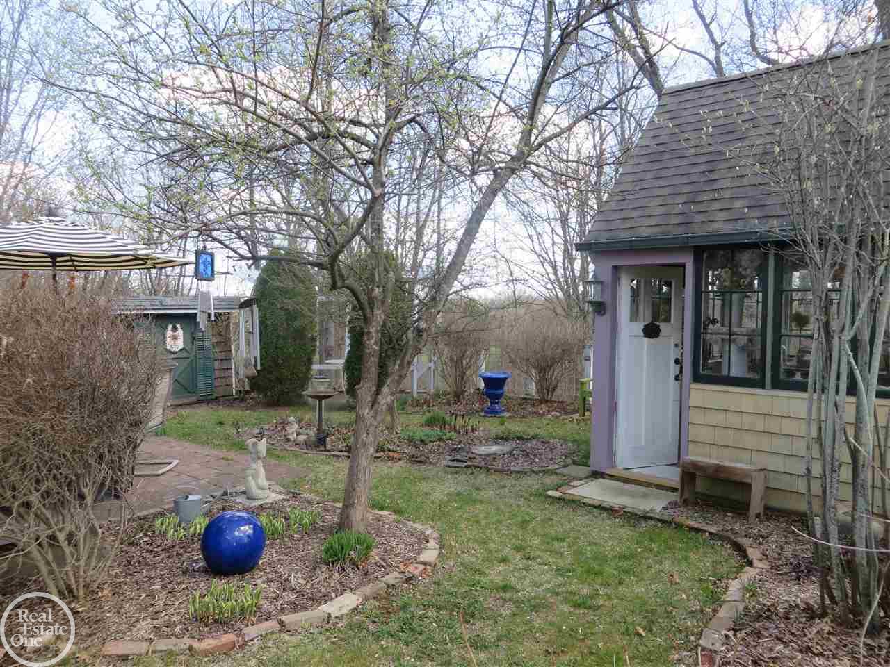 2486 Texter Road Leonard, MI 48367 - Photo 34 of 49 Gallery Image 34