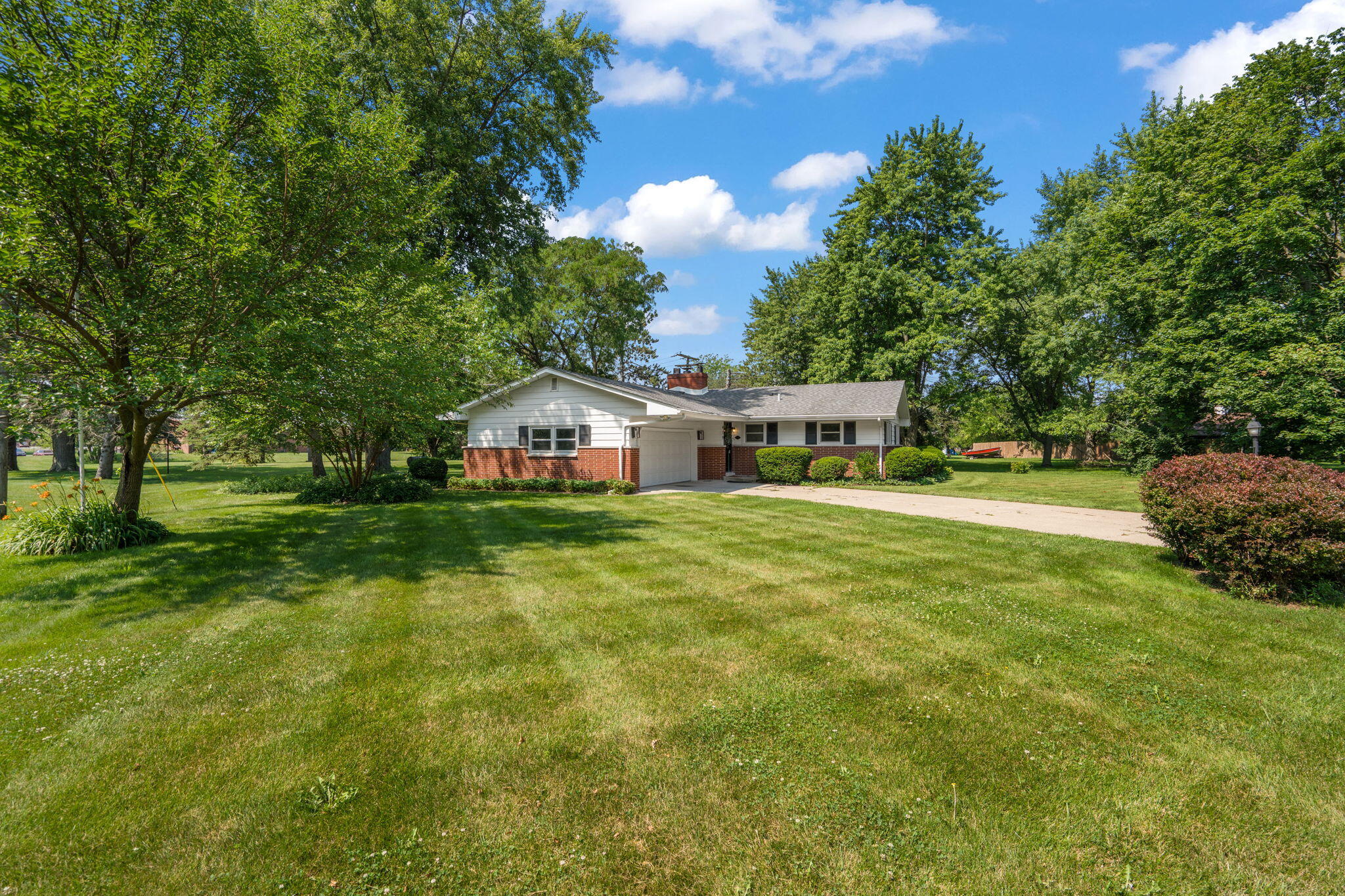 419 Hemlock Lane Crown Point, IN 46307 - Photo 29 of 34 2048x1365