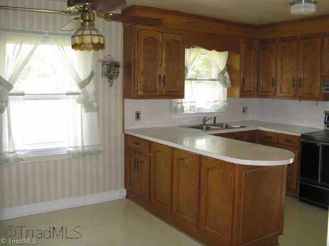 3427 Baxter Road Southeast Winston-Salem, NC 27107 - Photo 4 of 9 Other.