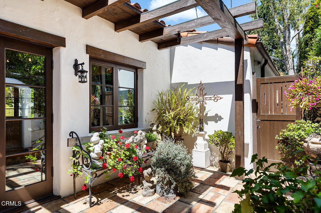 546 La Loma Road Pasadena, CA 91105 - Photo 32 of 57 546 La Loma Rd 044-mls