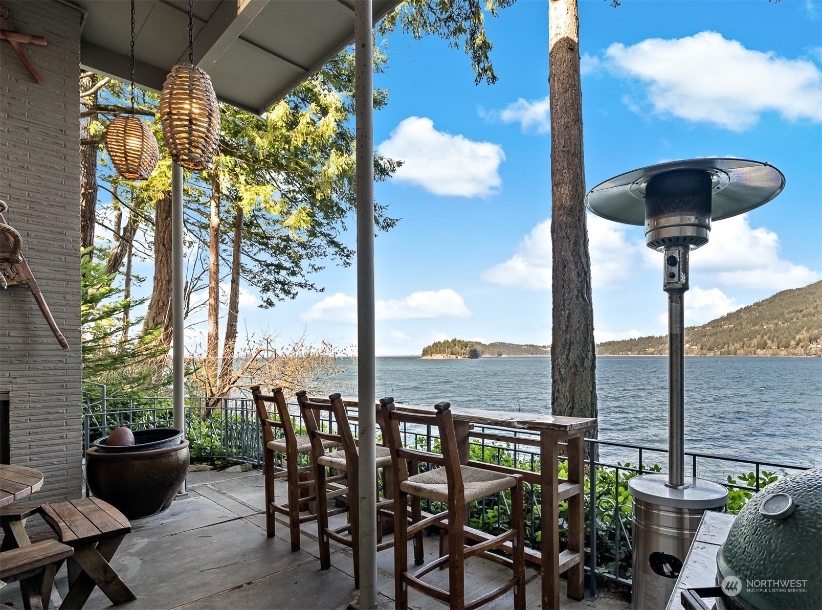 316 Chuckanut Point Road Bellingham, WA 98229 - Photo 5 of 40 a view of a balcony with furniture