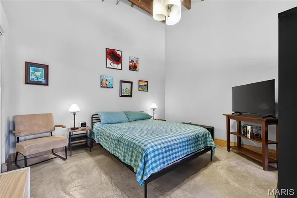 $129,900 | 1004 Spruce Street, Unit 417, St. Louis, MO 63102