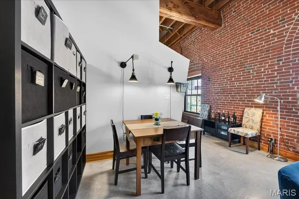 $129,900 | 1004 Spruce Street, Unit 417, St. Louis, MO 63102