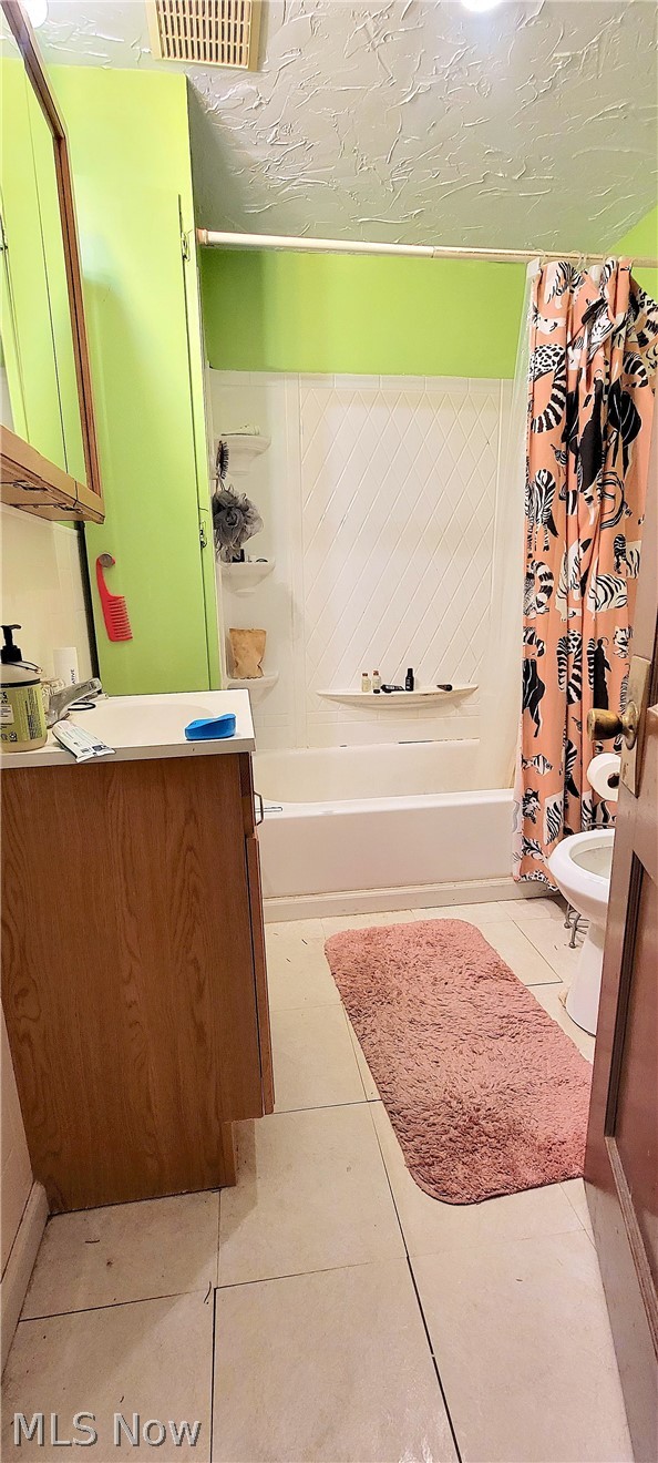 4179 Valley Road Cleveland, OH 44109 - Photo 8 of 23 1st flr